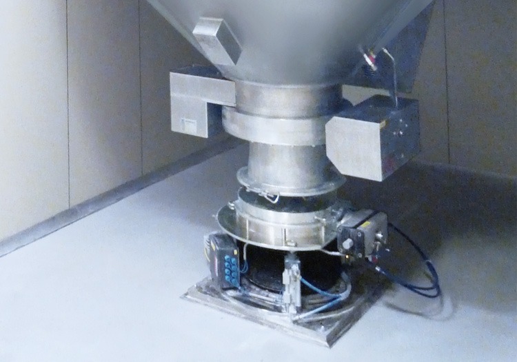 Automatic loading/unloading systems Automatic loading/unloading systems